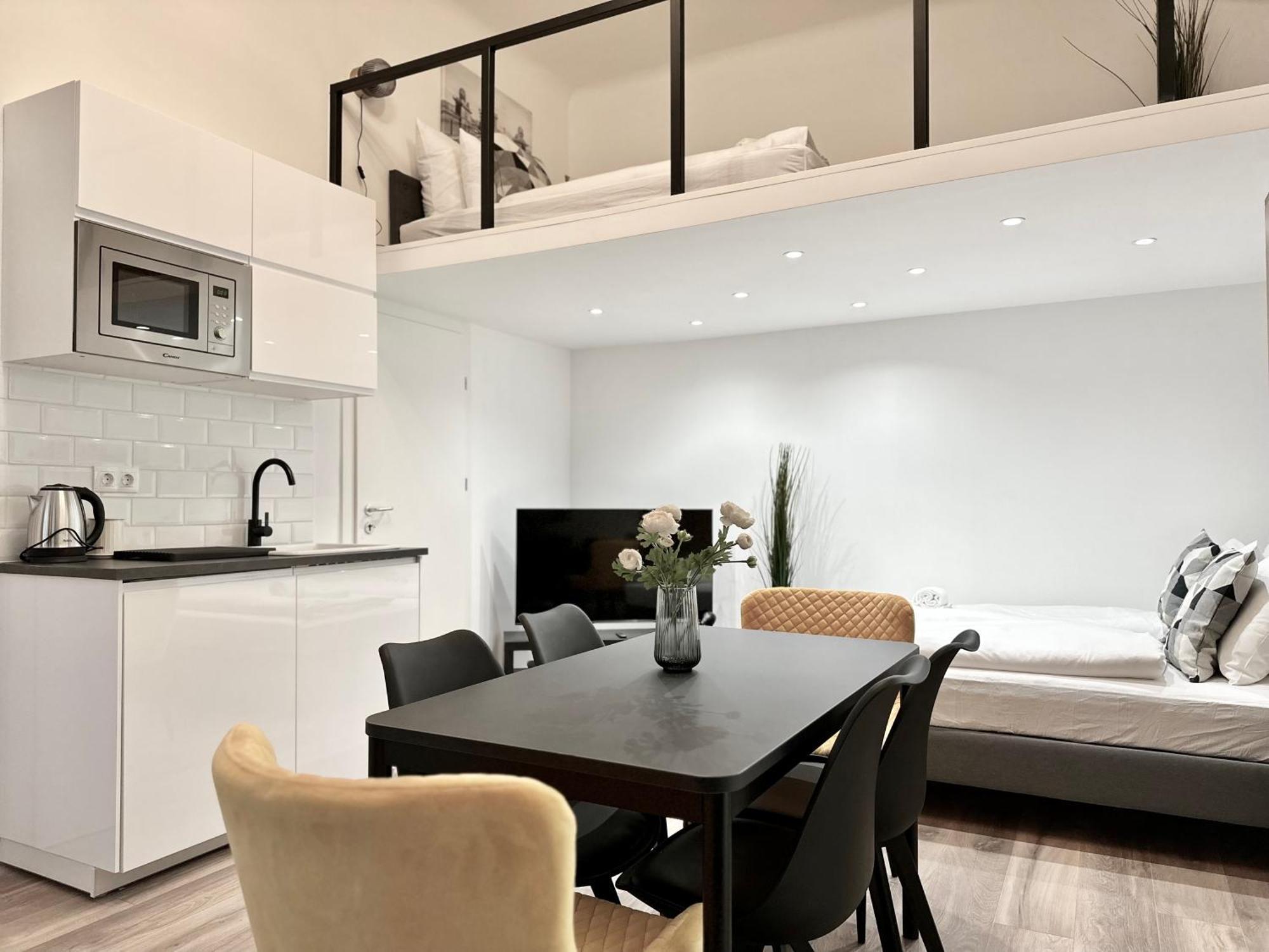Premium Apartment By Hi5- Brody Street Budapeste Exterior foto