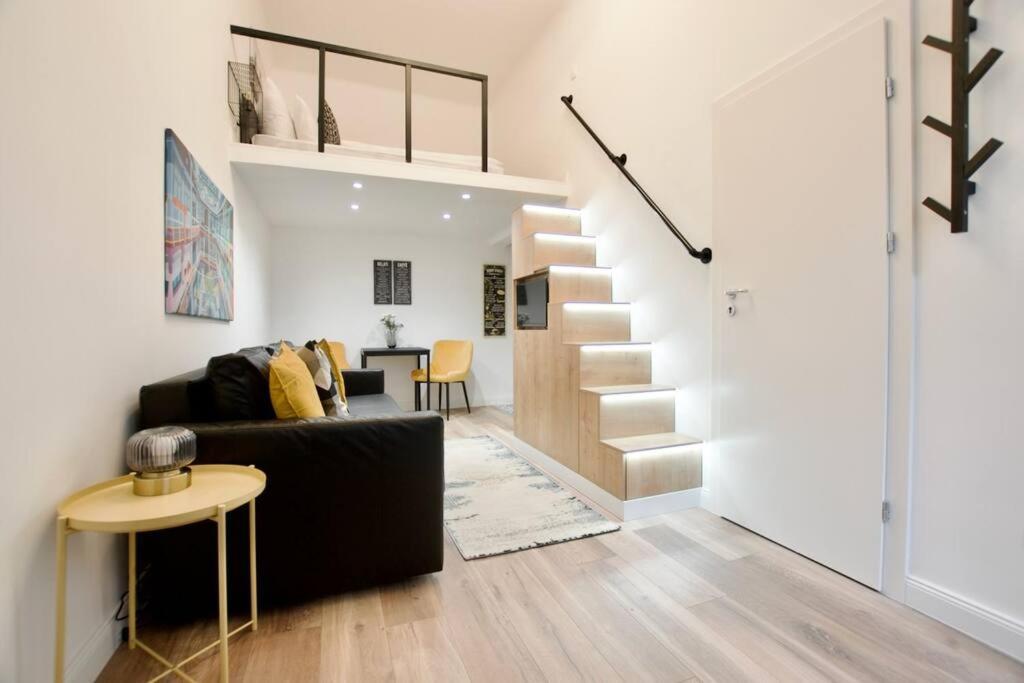 Premium Apartment By Hi5- Brody Street Budapeste Exterior foto